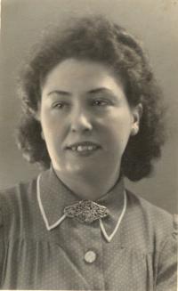 Toos Dijkstra-Stassart